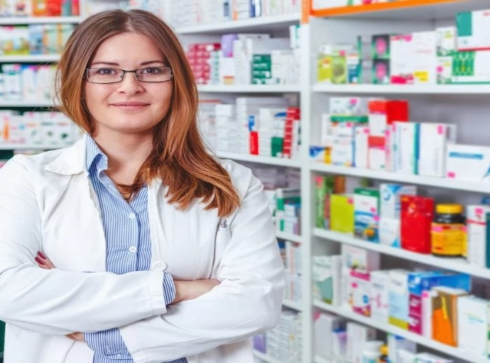Walgreens Pharmacist Gleefully Denies Patient Lifesaving Medicine Because of Typo